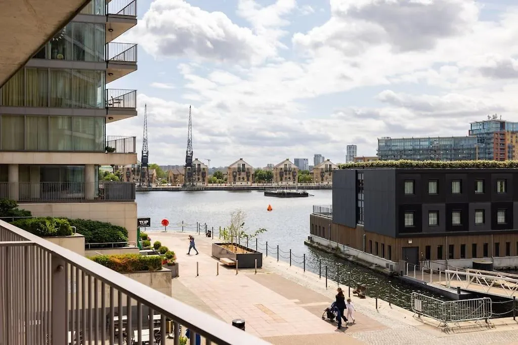 Luxury - Excel London - O2- 3 Bedroom Apartment 0*,  United Kingdom