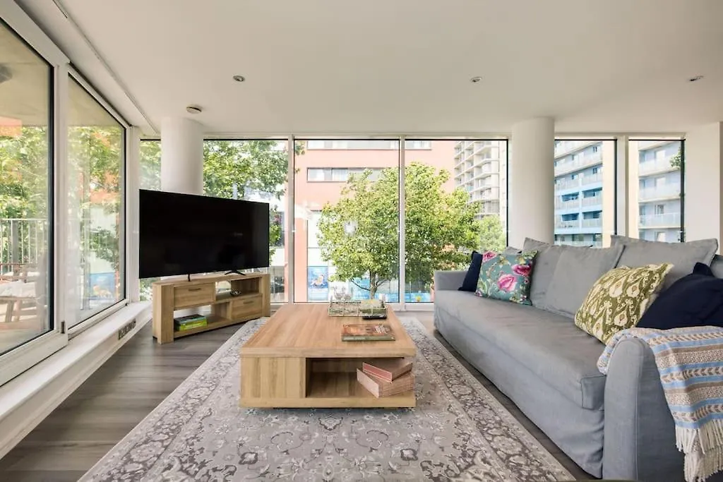 Luxury - Excel London - O2- 3 Bedroom Apartment United Kingdom