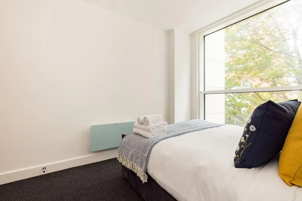 Luxury - Excel London - O2- 3 Bedroom Apartment 0*,