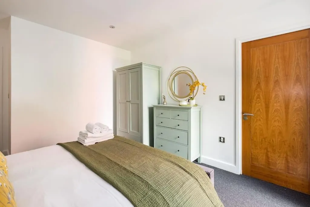 Luxury - Excel London - O2- 3 Bedroom Apartment